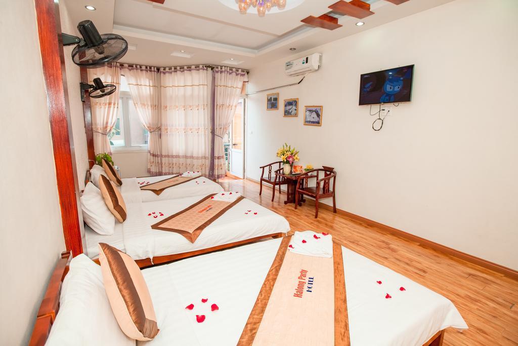Halong Party Hostel ฮาลอง ภายนอก รูปภาพ