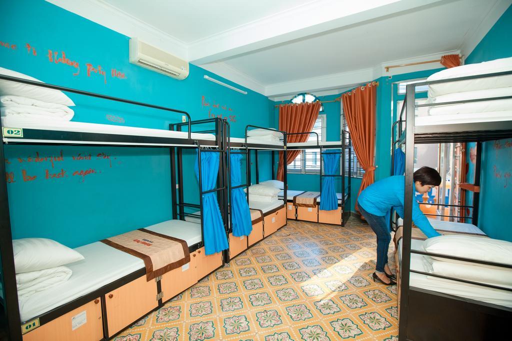 Halong Party Hostel ฮาลอง ภายนอก รูปภาพ