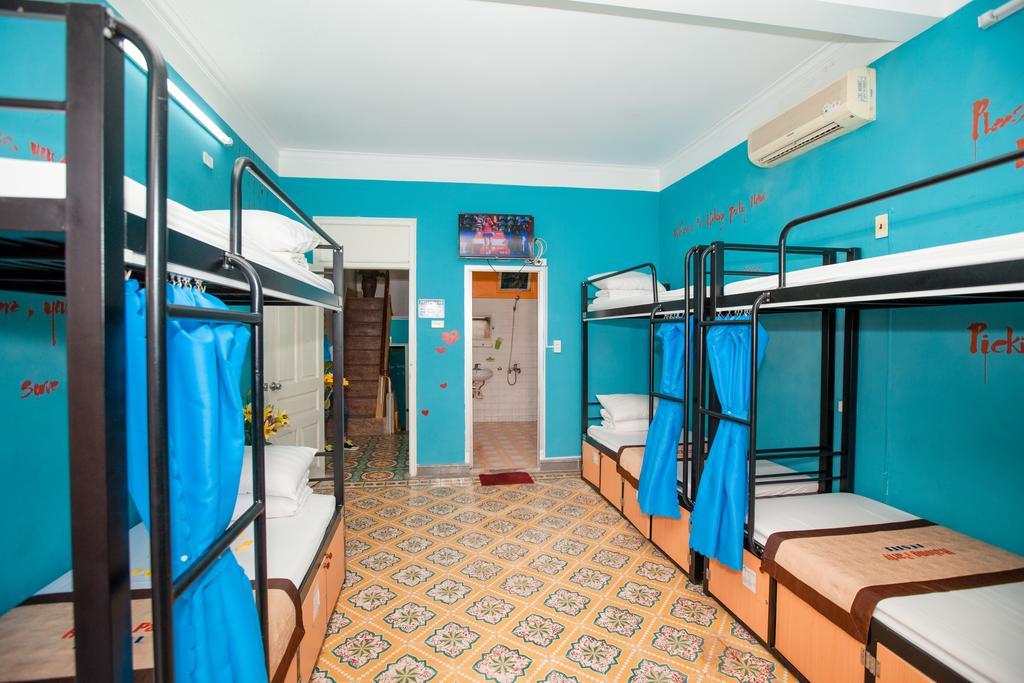Halong Party Hostel ฮาลอง ภายนอก รูปภาพ