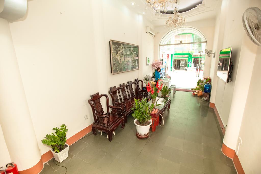 Halong Party Hostel ฮาลอง ภายนอก รูปภาพ